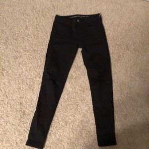 Black ripped American eagle jeggings